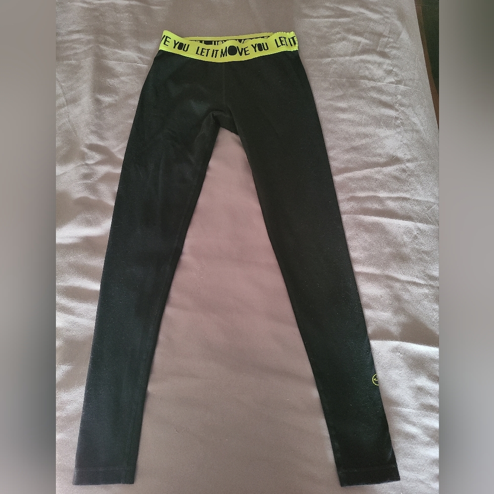 Black Zumba leggings